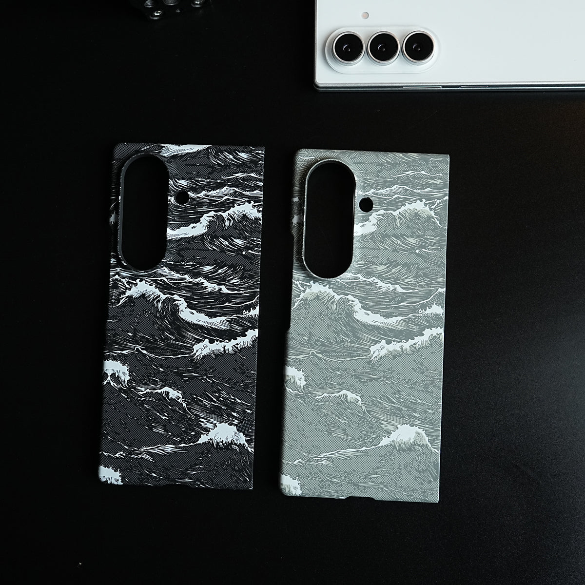 Artistic Wave Print Case for Galaxy Z Fold 8 Ultra | MagSafe Slim Case