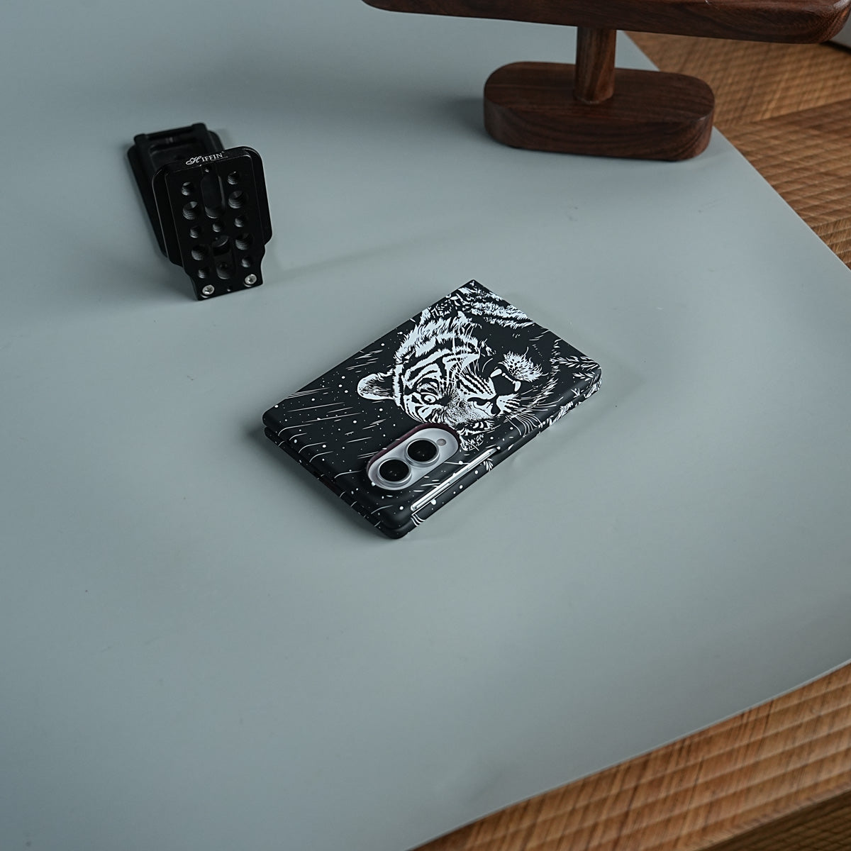 Black & White Tiger Design Case For Samsung Galaxy Z Fold 8
