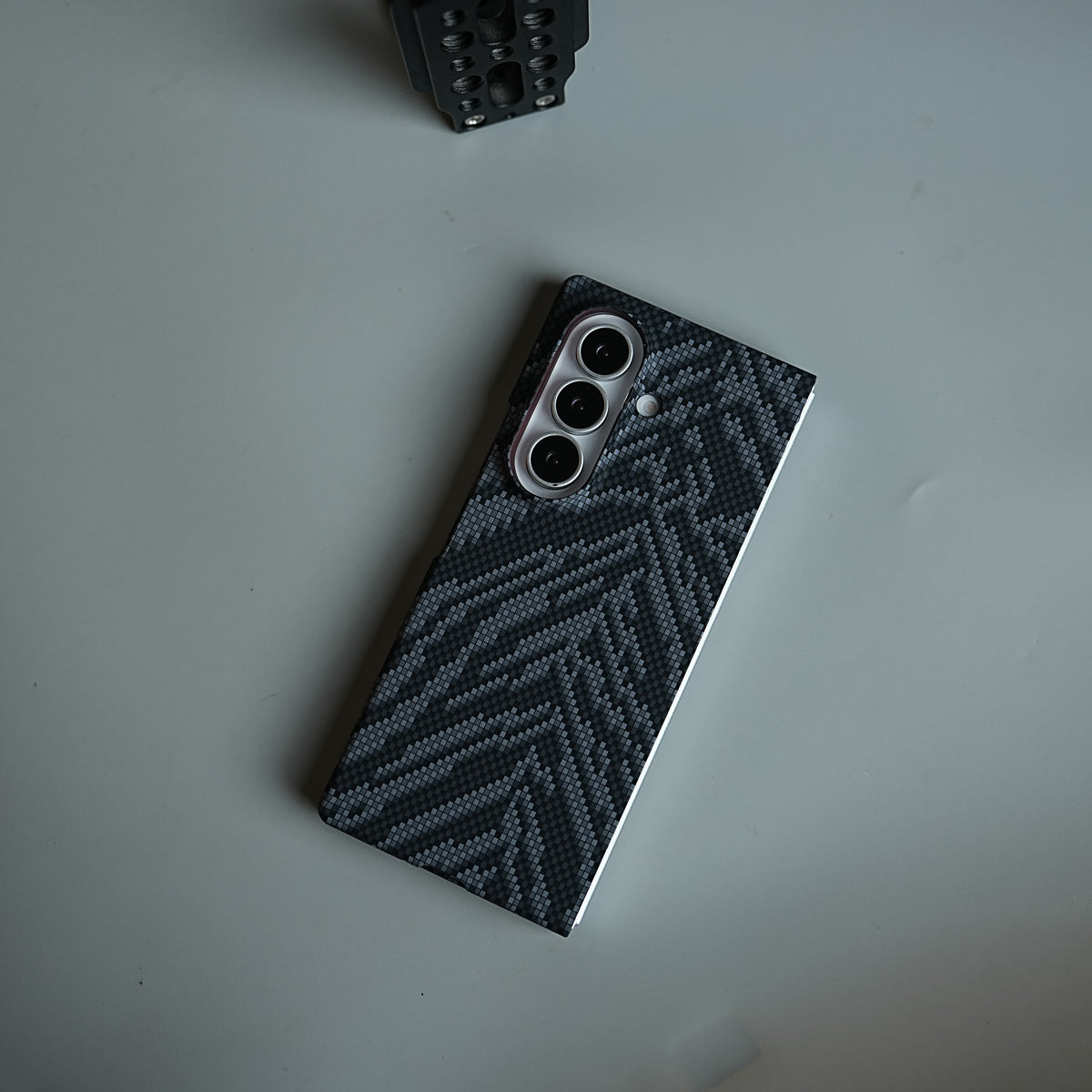 Geometric Pixel Pattern Magnetic Case for Galaxy Z Fold 8 Ultra | Slim Protective Cover