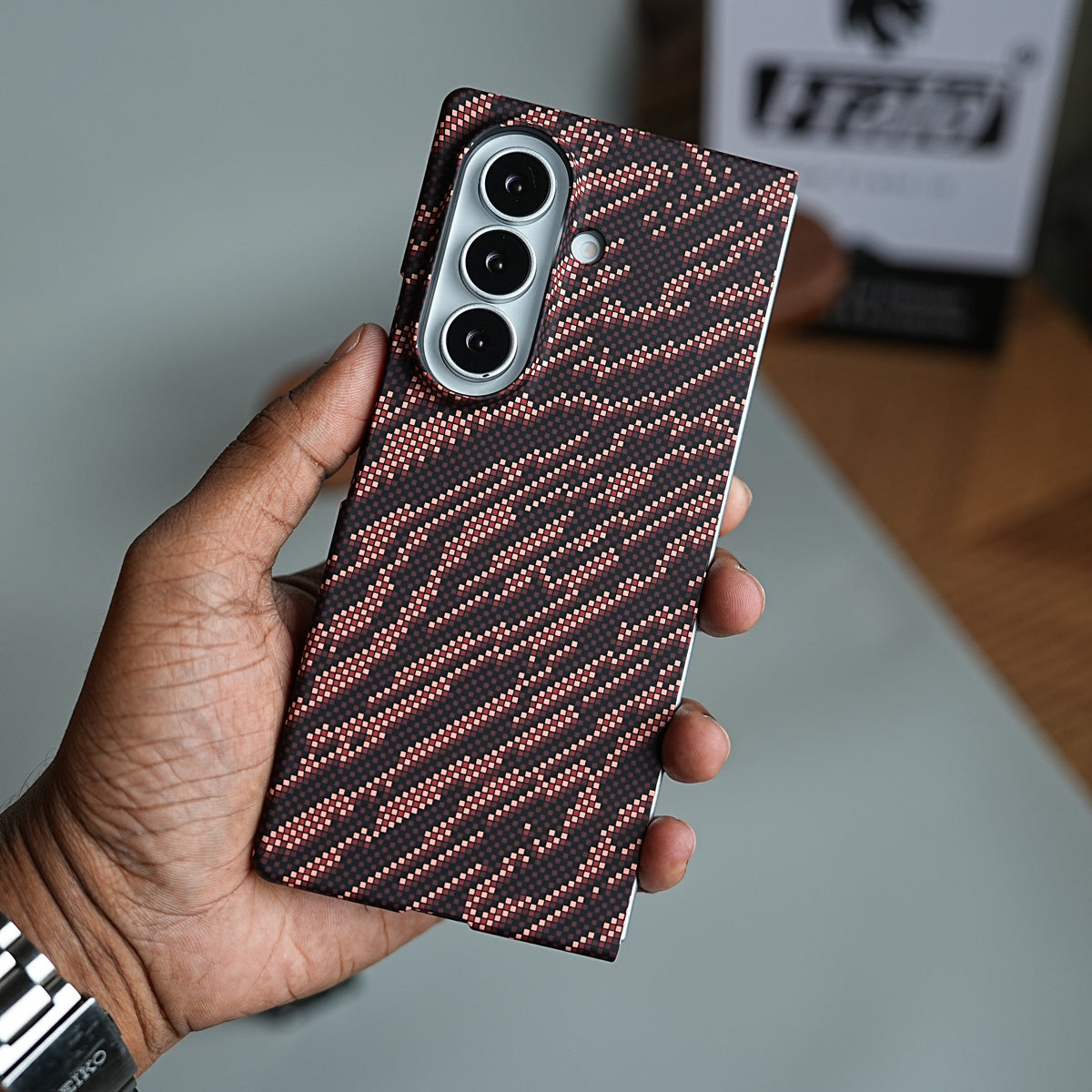 Geometric Pixel Pattern Magnetic Case for Galaxy Z Fold 8 Ultra | Slim Protective Cover