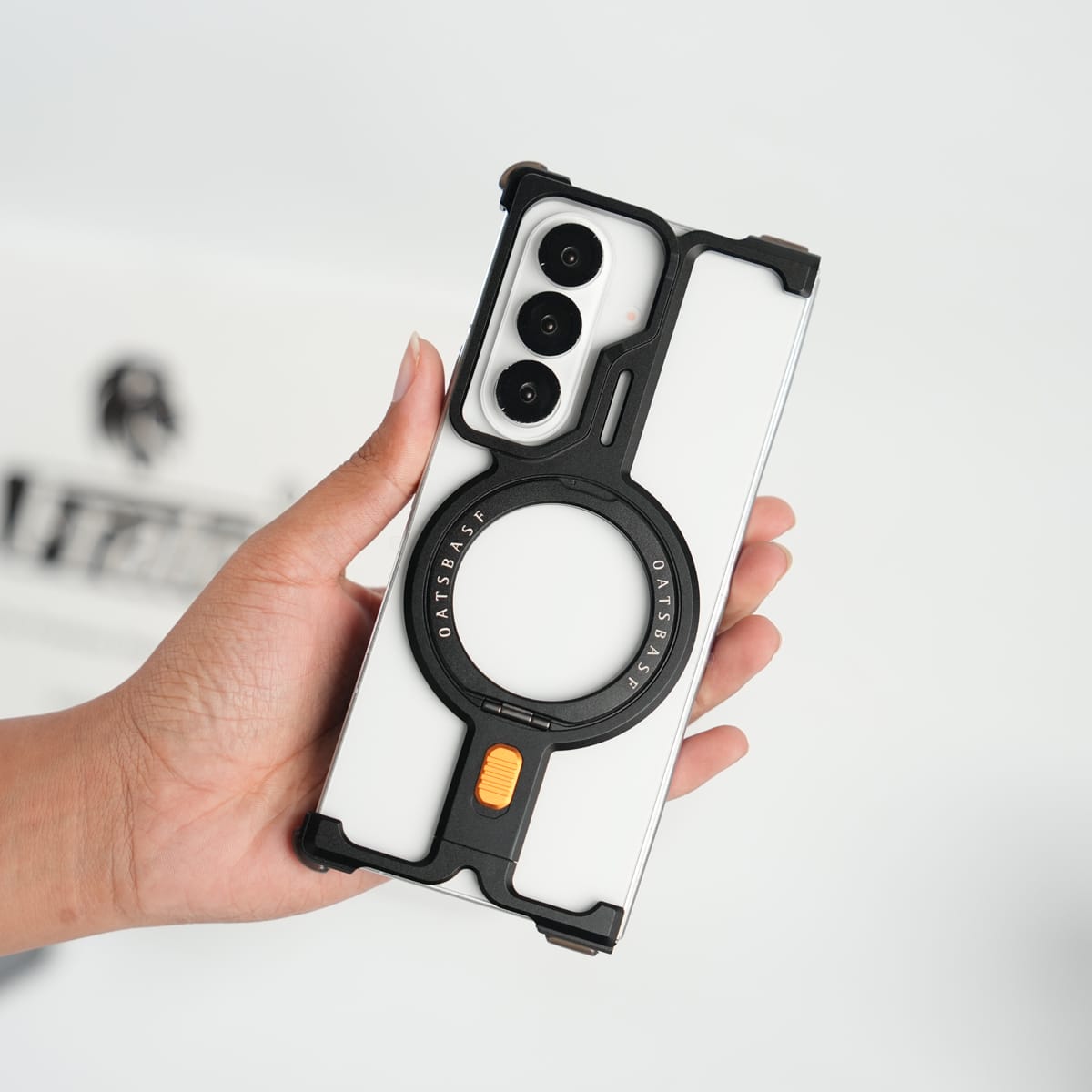 FRATO Aeroflex Metal Galaxy Fold 7 Metal Frameless Bumper Case With Rotating Stand