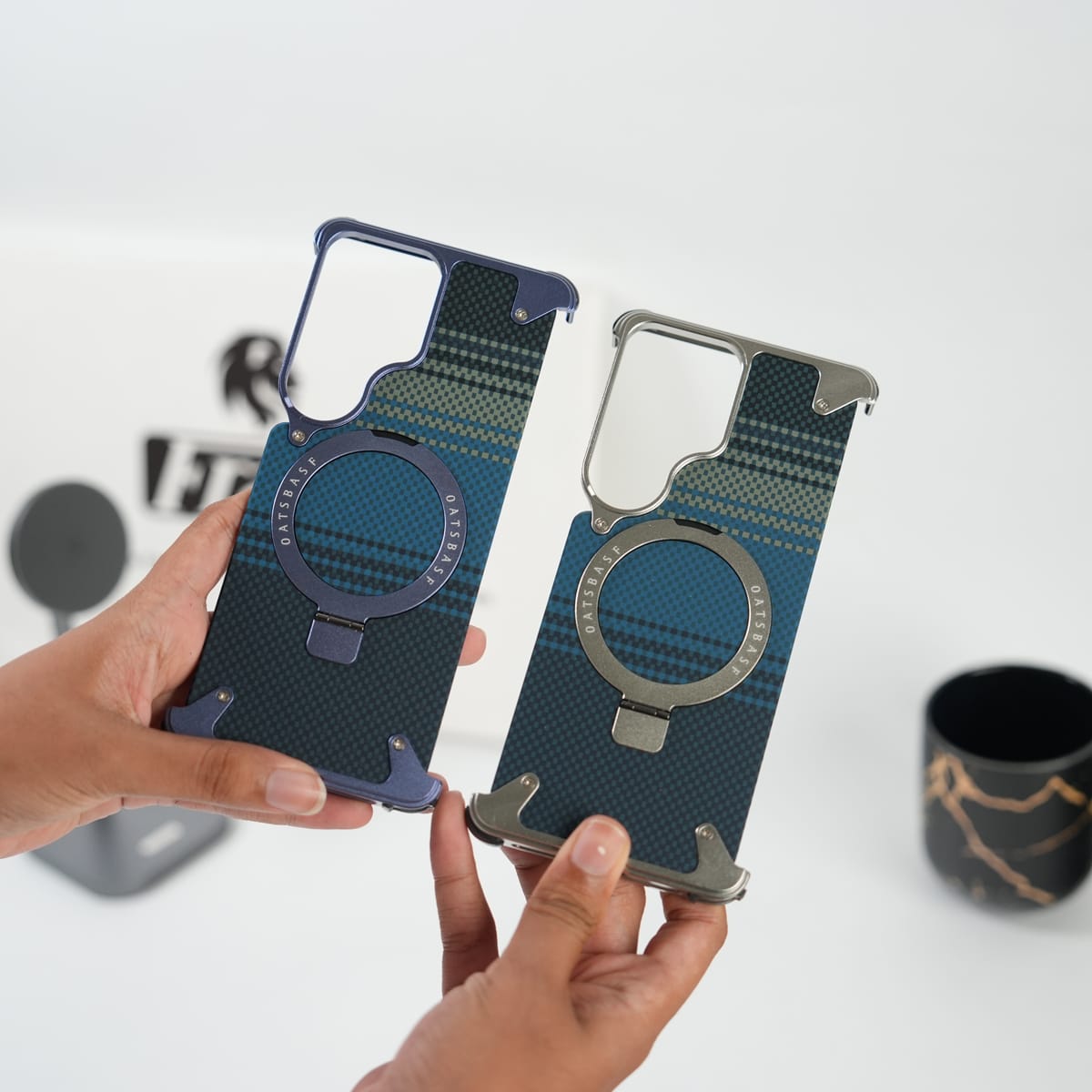 FRATO Aeroflex Metal Galaxy S26 Ultra Premium Aramid Fiber Texture Frameless Metal Kickstand Case