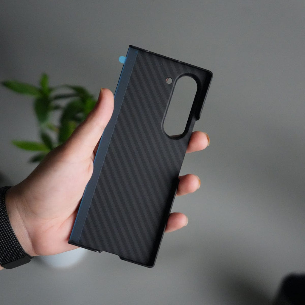 Galaxy Z Fold 7 Carbon Fiber Slim Case | Ultra-Thin Lightweight Protective Cover