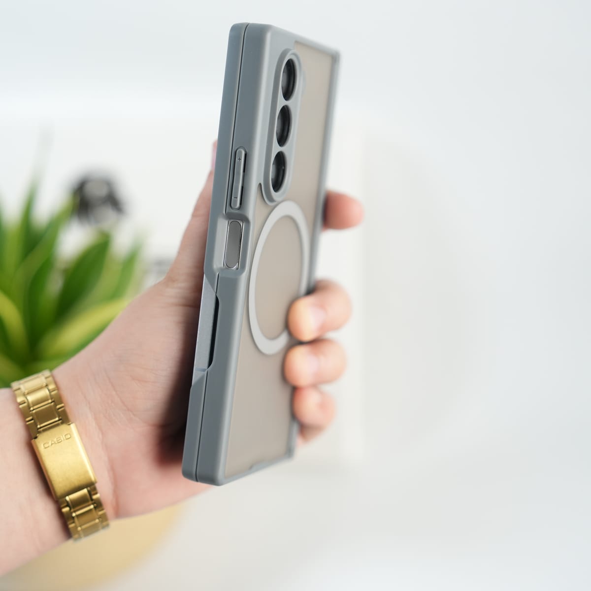 FRATO Fold 7 Collection Galaxy Z Fold 7 Magnetic Frosted Armor Case